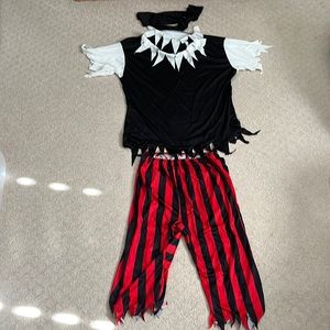 Pirate Men costume by Halloween Concepts.